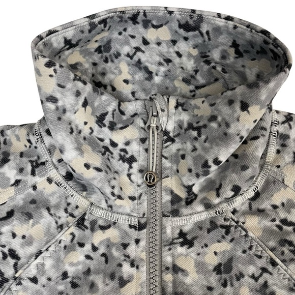 lululemon Nice Asana Jacket Fleur Silver Spoon Grey Sz 4 - Picture 10 of 15